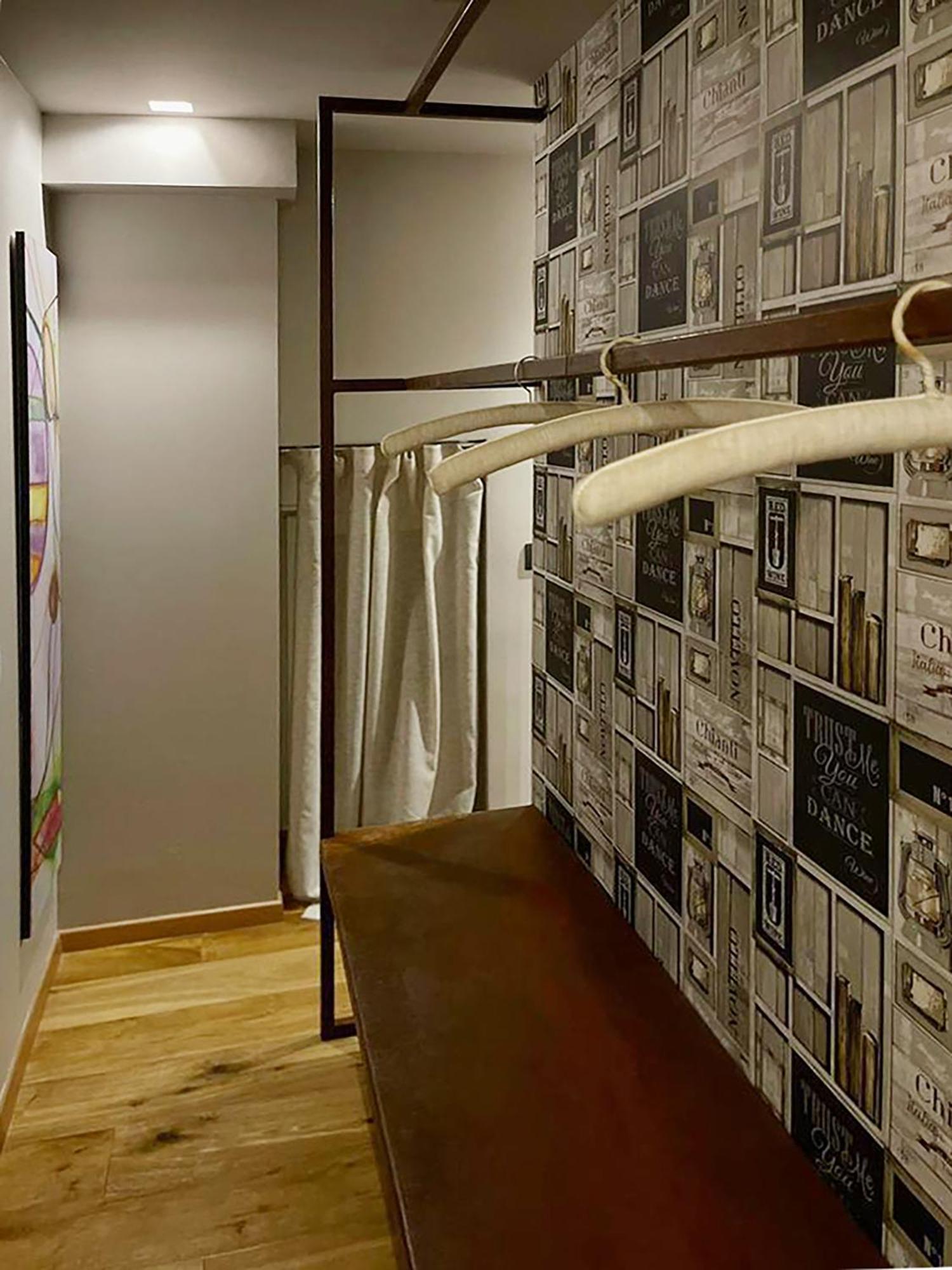 Luxury Artistic & Design In Historic Center, With Chromotherapy & Private Parking, Navigli - Bocconi